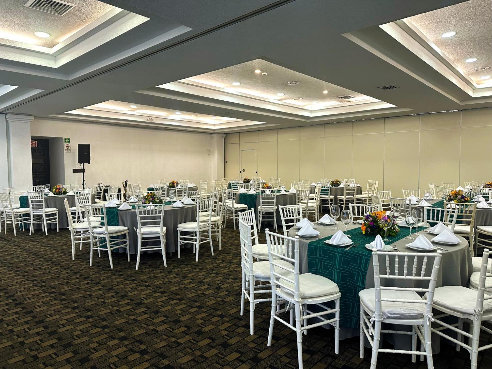Inhouse Obregon Hotel Ciudad Obregon Exterior photo