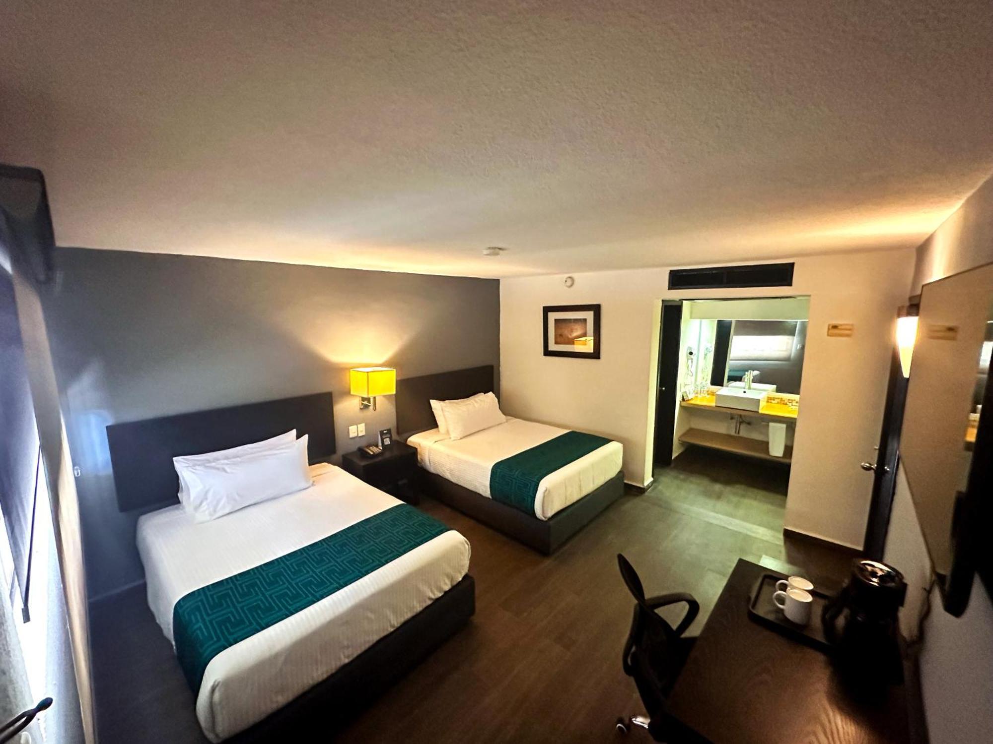 Inhouse Obregon Hotel Ciudad Obregon Exterior photo